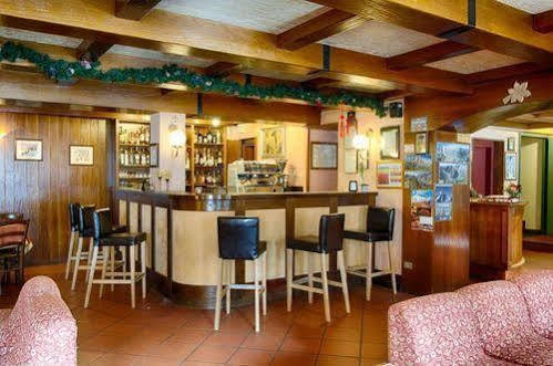 Hotel Edelweiss Courmayeur Exterior photo